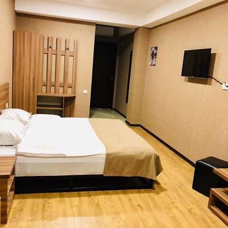 Lords Hotel Tbilisi Luaran gambar