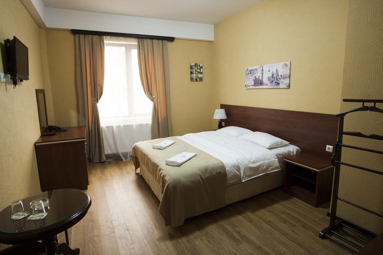 Lords Hotel Tbilisi Luaran gambar