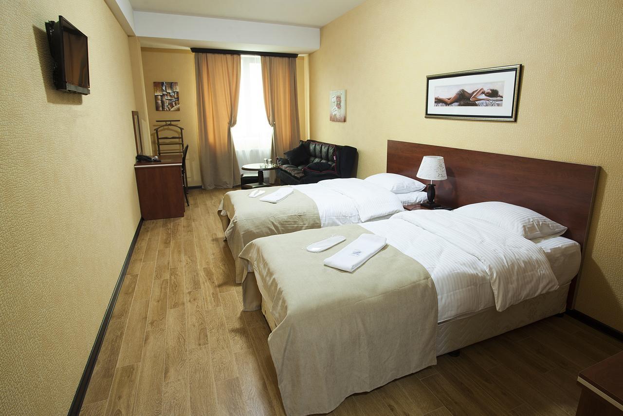 Lords Hotel Tbilisi Luaran gambar