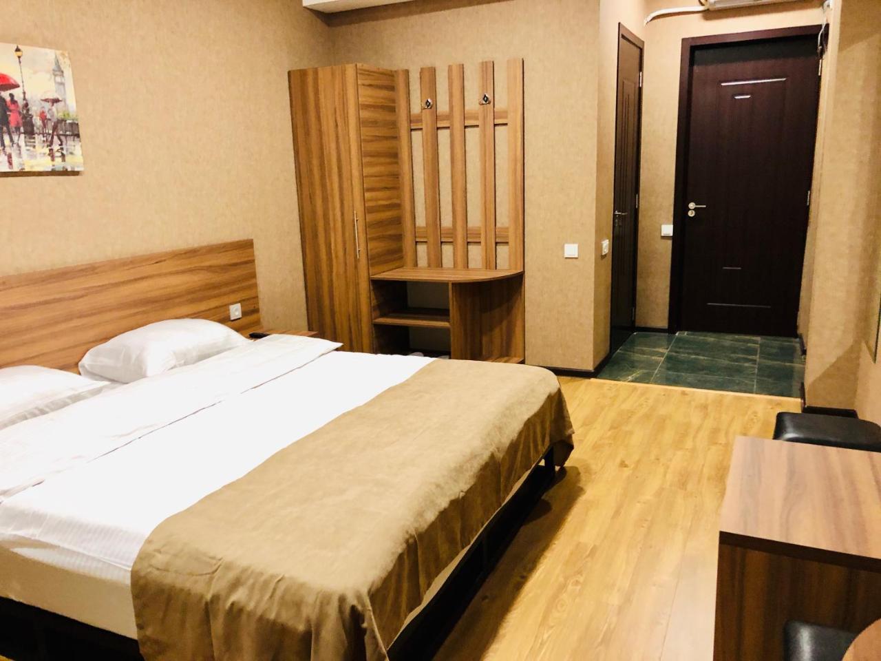 Lords Hotel Tbilisi Luaran gambar